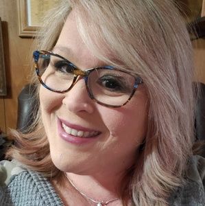 Meet your Posher, Tasha